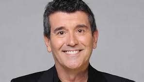 Teniendo en cuenta que fue elegida por los coaches mau y ricky y lali espósito, las redes sociales estallaron y denunciaron acomodo. Miguel Ángel Cherutti se separó, tras 23 años de casado
