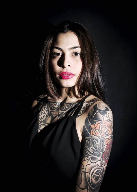 ink girls stunning photos of tattooed women who challenge convention inked girls girl