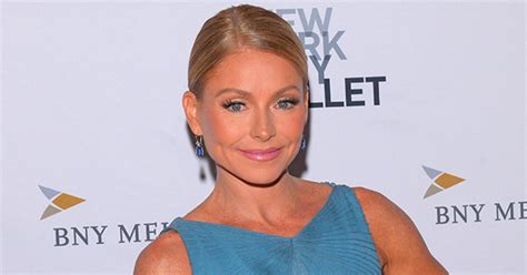 Kelly Ripa Fans Are Questioning Her Latest Shoe Choice Purewow