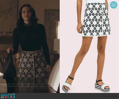 Veronicas White Floral Tweed Skirt On Riverdale Outfit Details Https