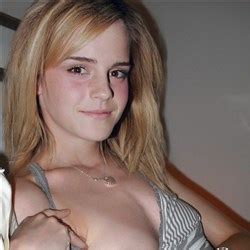 Emma Watson Shows Us Her Nipple Imagedesi
