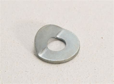 Hood Clamp Stud Washer Bn1 And Bn2 Cape International