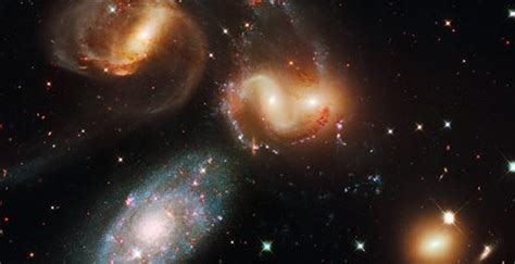 2009s Most Amazing Hubble Space Telescope Images