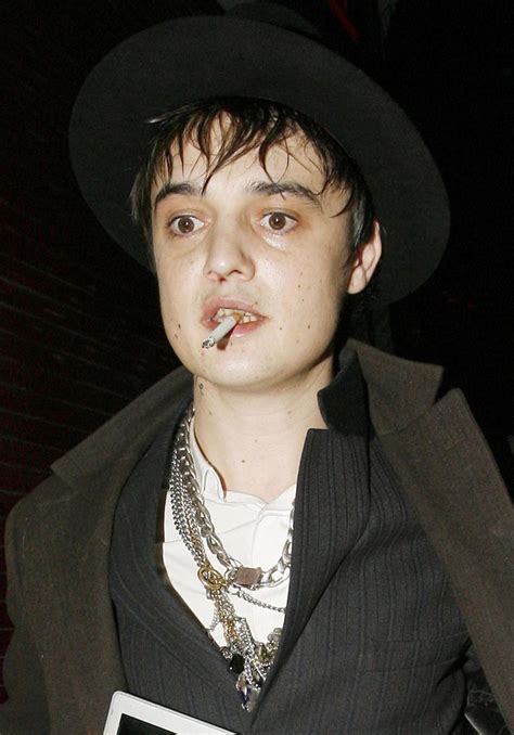 Peter doherty (born 12 march 1979) is an english musician, songwriter, actor, poet, writer, and artist. Camden - Zimbio