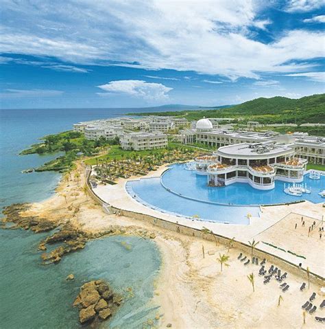 The Newly Renovated Grand Palladium Lady Hamilton Resort And Spa In Jamaica A Perfect Location