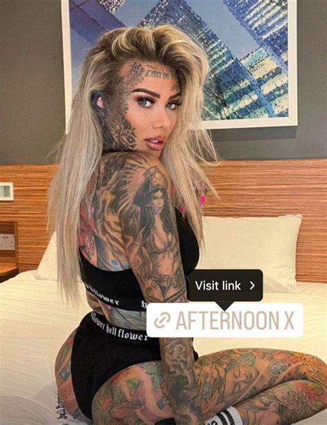 Britain S Most Tattooed Woman Wears Lingerie To Flaunt Extreme Ink In Racy Bed Snap Daily Star