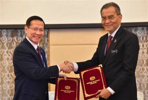 What does meterai mean in english? Malaysia, Filipina meterai MoU untuk kerjasama mengenai ...