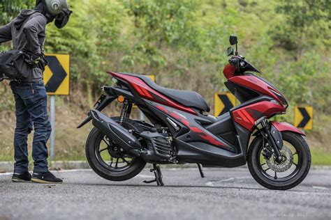 The nvx is powered by a 155 cc engine, and has a. Tunggang Uji: Yamaha NVX 155 - Raja Bandar! | Careta