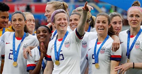Football Usa Womens Team Wins Landmark 24 Million Settlement In Equal Pay Dispute