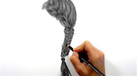 I'm drawing it here, the key to drawing a braid is the basic form. Timelapse | Drawing, shading realistic hair (side braid ...