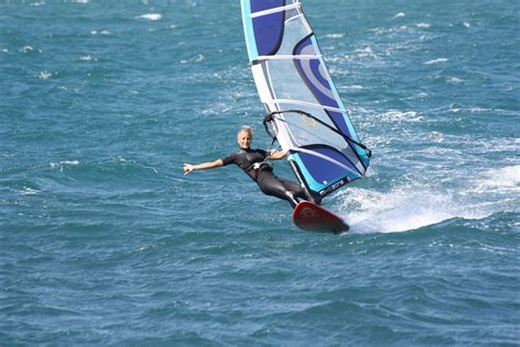 Hello I Am A Windsurf Girl Surfing Tips Gopro Surfing Kite