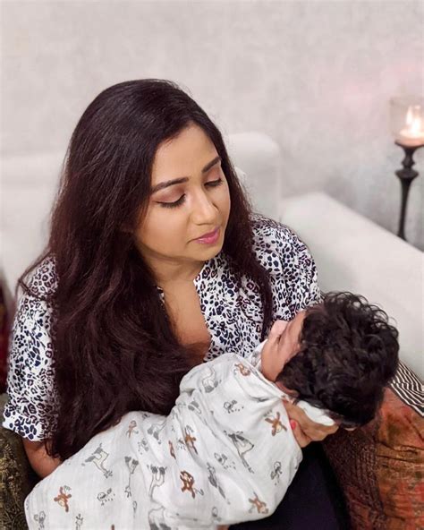 Shreya Ghoshal Shares An Adorable Picture With Her Baby Boy That