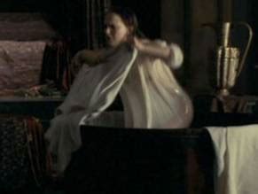 The Other Boleyn Girl nude photos