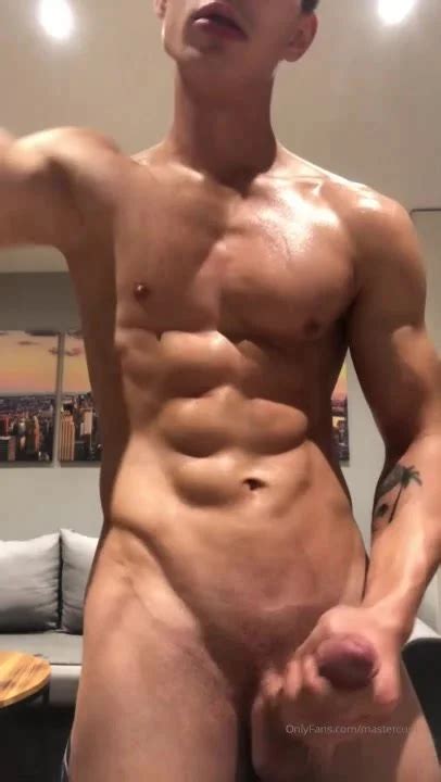 Skinny Big Muscle Guy Show His Huge Dick Thisvid Sexiezpicz Web Porn