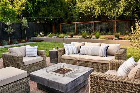 Fire Pit Landscaping Ideas Our Designers Love Yardzen