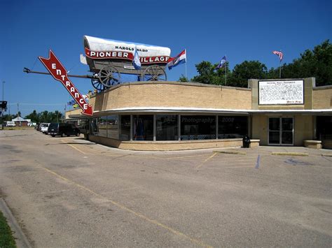 Harold Warps Pioneer Village Minden Nebraska July 15 Flickr