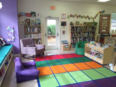 Childrens Library Fairwind Learning Center