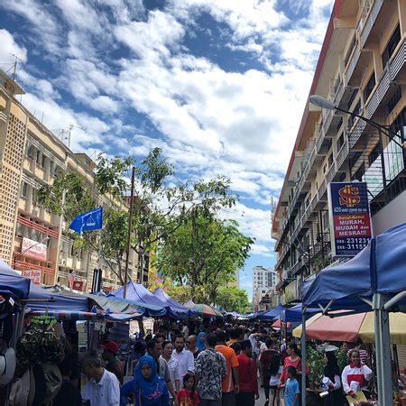 The gaya street is a street sunday market area in kota kinabalu, sabah, malaysia. Gaya Street Sunday Market (Kota Kinabalu) - 2018 Reviews ...