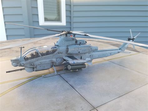Ah1z Super Cobra Attack Helicopter Plastic Model Helicopter Kit 1