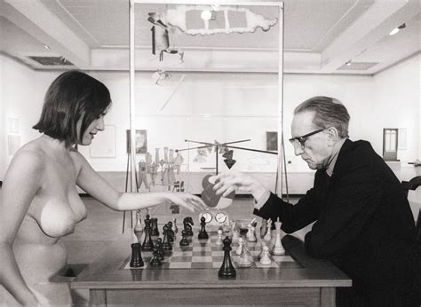 Julian Wasser Duchamp Playing Chess With A Nude Eve Babitz Sexiezpicz
