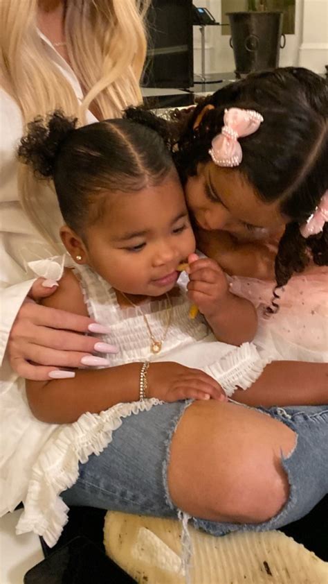 kim kardashian celebrates brother rob kardashian s daughter dream renee kardashian s birthday