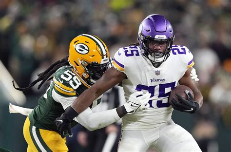 3 most likely landing spots for Packers' De'Vondre Campbell