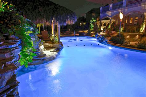 Pools And Water Features Outdoor Lighting In Chicago Il Outdoor