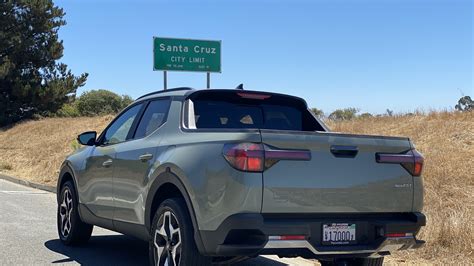 First Drive Review 2022 Hyundai Santa Cruz Cures The Common Crossover
