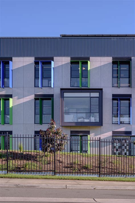 Denham Court Public School — Pedavoli Architects