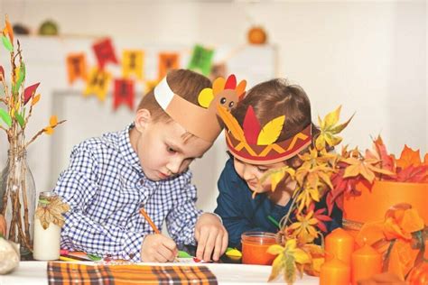 Fun Thanksgiving Art Projects For Kids Of All Ages Golden Road Arts