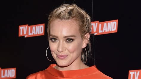 hilary duff slams body shamers let s be proud of what we ve got entertainment tonight