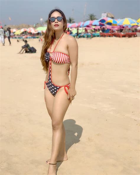 Neha Malik Photos In Holidays Photos In Goa Indian Celebrities Page