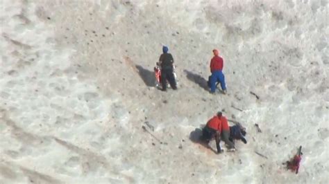 Climber Dies 7 Others Rescued On Oregons Mount Hood