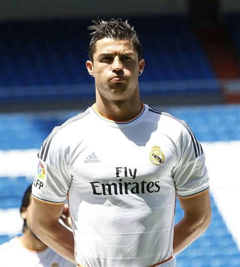 Cr7 Nuevo Uniforme Del Real Madrid Cristiano Ronaldo Ronaldo