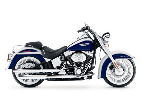2006 Harley-Davidson FLSTN/I Softail Deluxe Gallery 44378 | Top Speed