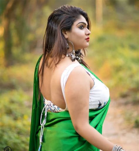Hot Saree Girls On Instagram “in Pic Smaapti4 Photo By Avik