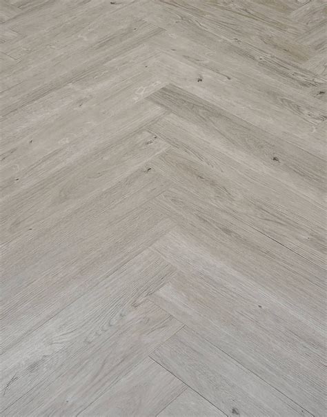 Herringbone Lvt With Border Ubicaciondepersonascdmxgobmx