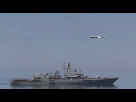 Close Encounter Russian Fighter Jets Buzz Us Navy Destroyers