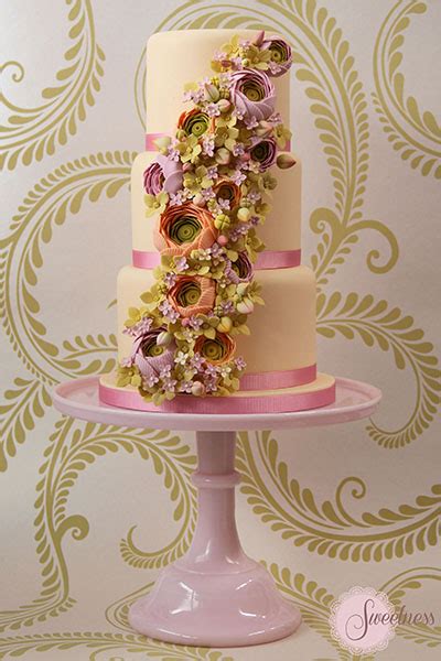 What Can I Expect In A Wedding Cake Consultation Wedding Cakes London