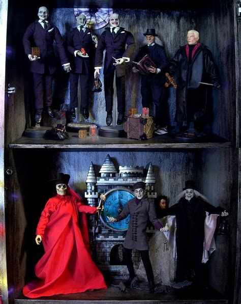 Custom Horror 12in Figure Cabinet Sideshow Buffy On Disp Flickr