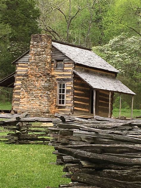 John Olivers Historic Cabin In Cades Cove Loop Inside The Smoky