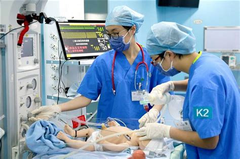 Medical Staff Compete Using Newborn Resuscitation Skills Shine News