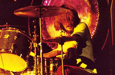 The octogenarian rocker passed away peacefully in a london hospital earlier today surrounded by his family. Top 10 Beste Drummers Aller Tijden, beste drummers aller ...