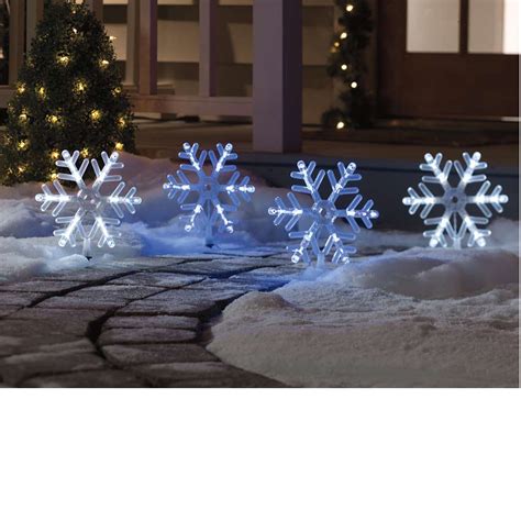 4 Snowflakes Pathway Markers