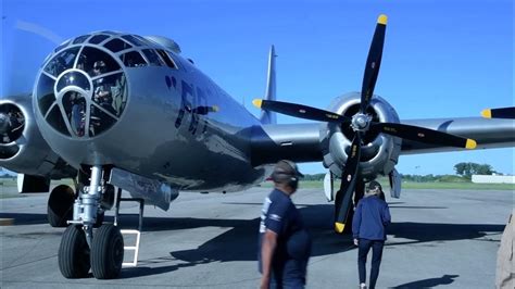 B 29 Fifi Starting The Engines Youtube