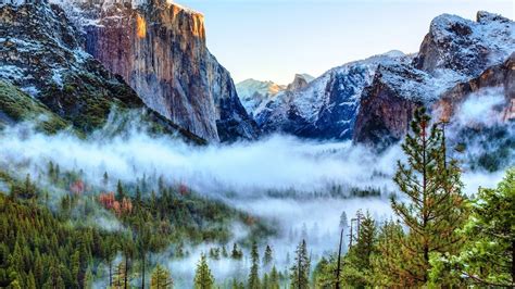 Tunnel View Of Foggy Yosemite Valley Yosemite National Park Wallpaper