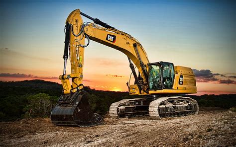 Caterpillar 352 R Back View 2021 Excavators Construction Equipment