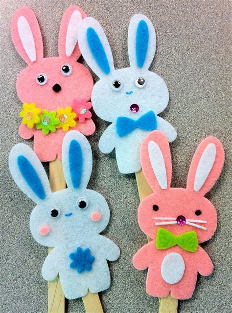Spring is a season of colors and hence you can do some colorful crafting projects at home to impress others! Stunning Do It Yourself Kids Crafts You'll Love | Fun easter crafts, Easter crafts, Easter kids