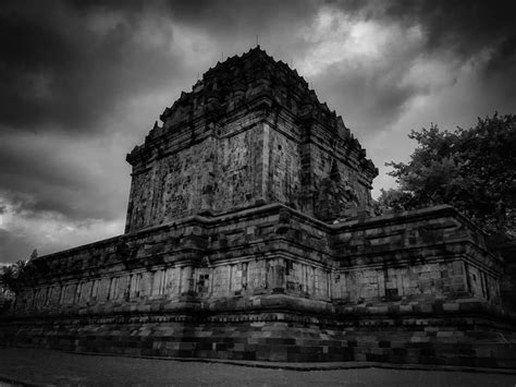 Tiket masuk borobudur sendiri dibagi menjadi beberapa kategori, seperti misalnya domestik dan mancanegara. Candi Mendut / 10 Gambar Candi Mendut Magelang Harga Tiket ...