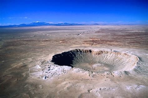 Visiting Arizonas Meteor Crater The Roaming Boomers